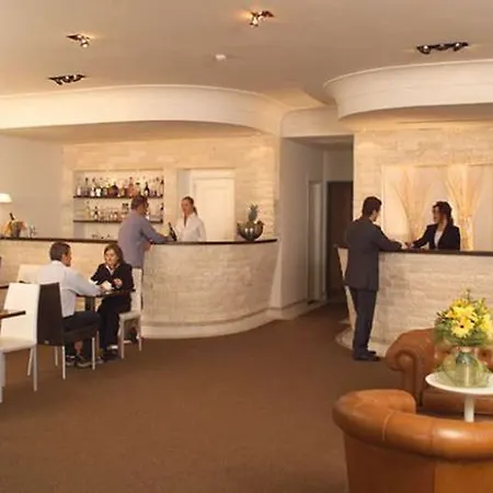 Saint Paul Hotel