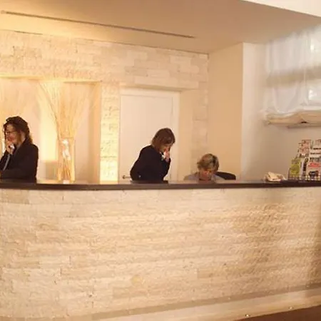Saint Paul Hotel 4*